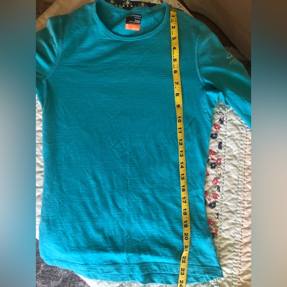 Icebreaker turquoise/teal 100% merino top - Picture 8 of 8